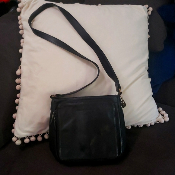 Fossils Handbags - Vintage fossil crossbody bag.